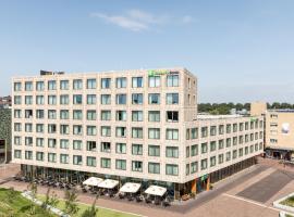 Holiday Inn Express - Almere, an IHG Hotel，位于阿尔梅勒Almere Buiten Station附近的酒店