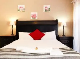 Dumelang Executive Lodge- OFF-GRID Solar powered Midrand