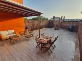 Romántico apartamento, piscina y BBQ en Playa La Tejita，位于厄尔梅达诺的公寓