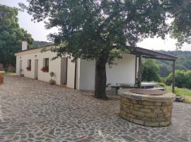 2-bedroom holiday home in Park Istra，位于科佩尔的低价酒店