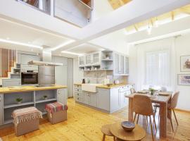 The Dreamy Loft Corfu，位于科孚镇的舒适型酒店