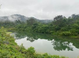 MammaJungla，位于阿亚姆佩的酒店