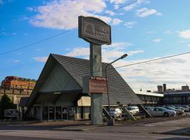 Tiki Lodge Motel，位于斯波坎的酒店