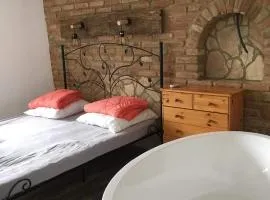 Cuki Apartmanok