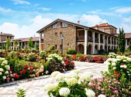 Garda Residence San Vigilio，位于波佐伦戈的高尔夫酒店