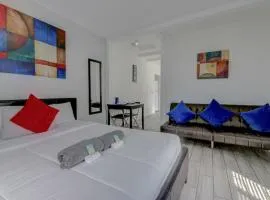 Adorable private apartments in the Heart of Miami!