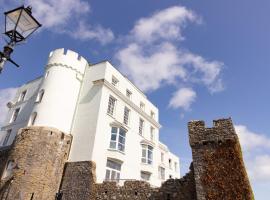 Imperial Hotel Tenby，位于滕比的酒店