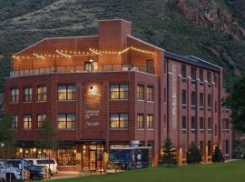 The Eddy Taproom & Hotel，位于高尔顿的酒店