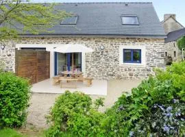 Cottage in Brittany with Stunning Sea Views