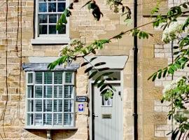 Lavender Cottage, Grade 2 Listed Period Stone Built Cottage In Pickering, North Yorkshire，位于皮克林的酒店