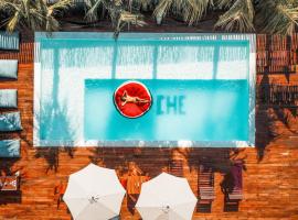 Che Bacalar Hostel & Bar Adults Only，位于巴卡拉尔的酒店