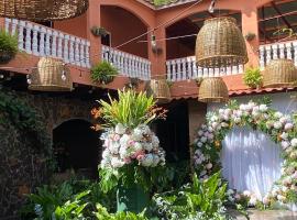 La Serrania B&B，位于下博克特的酒店