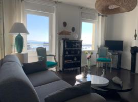 Appartement Villa Chausey, vue sur le port，位于格朗维尔的酒店