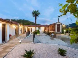 Hotel Donas e Cabaleiros