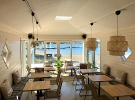 卡琳松德度假酒店，位于埃克勒的酒店