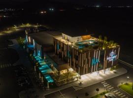 Hotel President，位于查普利纳的酒店