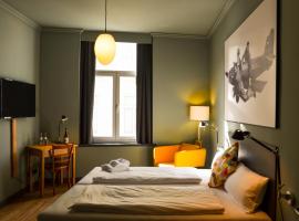 Storyhotel Bergischer Hof Königswinter，位于柯尼希斯温特的酒店