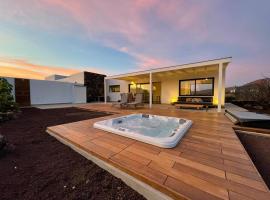North Shore Villas Lajares, MANALARI, Private Jacuzzi，位于拉哈雷斯的酒店
