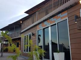 The Retreat Tanjung Jara，位于Kampong Gok Kapor丹戎加拉海滩附近的酒店