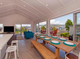 Tattletails Rest - Whitianga Holiday House，位于怀蒂昂格的别墅