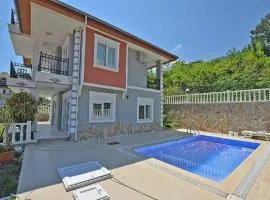 Villa Zehra Private Pool & Garden