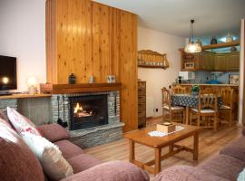 Apartamento CA L'ANTON con Parking，位于里亚尔普的酒店