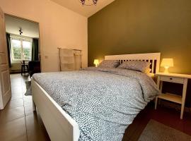 L'appartement d'houyet - Esc'Appart，位于乌伊埃的酒店
