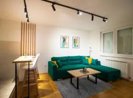 M&A apartment-Easy Airport