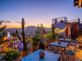 Riad Nila，位于舍夫沙万的酒店