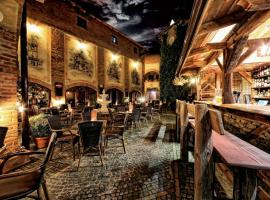 布兰诺公寓，位于巴尔代约夫的酒店