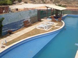 Paradise Beach Hotel Fortim，位于福廷的酒店