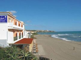 Apartamentos La Dorada，位于卡拉德米哈斯的酒店