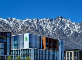 Holiday Inn Queenstown Remarkables Park，位于皇后镇Smiths City Group Limited附近的酒店
