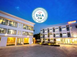 Meesuk ChiangRai Hotel, SHA Certified，位于清莱清莱国际机场 - CEI附近的酒店