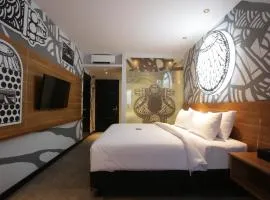 Creative Restart Hotel - CARTEL Bandung