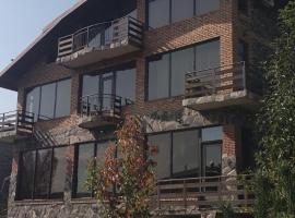Riverside Inn，位于Akhalk'alak'i的酒店