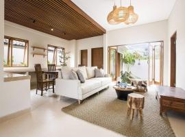 rainNan Villa- Near Bali Safari，位于吉安雅的酒店