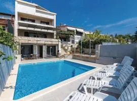 普拉25号度假屋