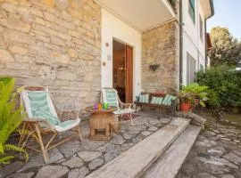 2 Bedroom Cozy Apartment In Tirrenia -pi-