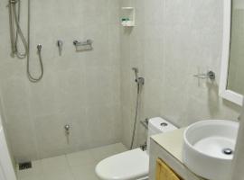 Surf House Maldives，位于图鲁斯杜的酒店