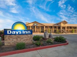 Days Inn by Wyndham Galt - Elk Grove South，位于Galt的酒店
