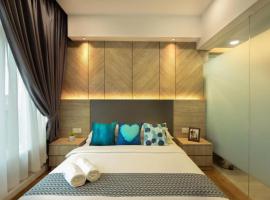 Designer Suite Apartment Seaview 10pax Families Suite，位于瓜埠的公寓