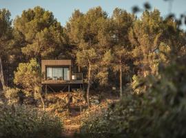 Les Cabanes de l'Oller del Mas，位于曼雷沙的山林小屋