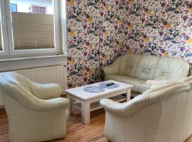 familienfreundliche Ferienwohnung Tina，位于Rollshausen的公寓