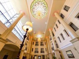 Tobol Hotel，位于库斯塔奈的酒店
