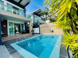 KW pool villa pattaya，位于芭堤雅市中心的度假屋