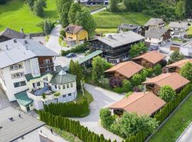 Apartment in Fügen in the mountains，位于菲根的酒店