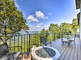 Scenic Sanctuary in Lookout Mountain with Views!，位于Trenton的度假屋