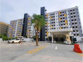 Chateau Hotel & Apartments，位于巴吞他尼的酒店
