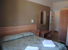 伊斯佩里亚酒店，位于拉齐塞的酒店